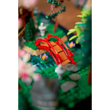 LEGO Klocki Icons 10315 Zaciszny ogrod