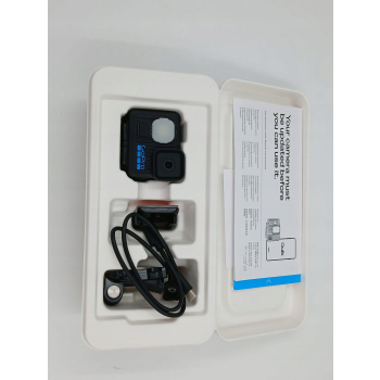 Kamera sportowa GoPro LIT HERO 4K60 wodoodporna lampka LED (ZWROTOWY)